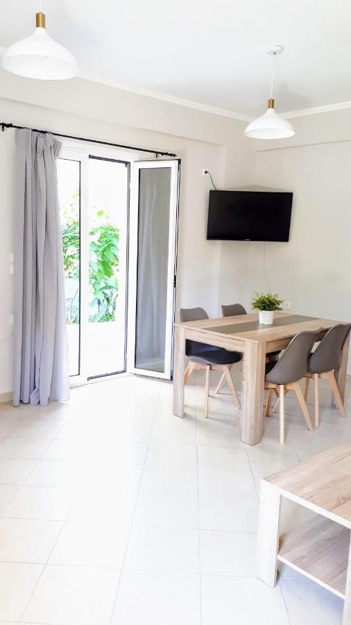 Elias Apartments Nydri  Dış mekan fotoğraf